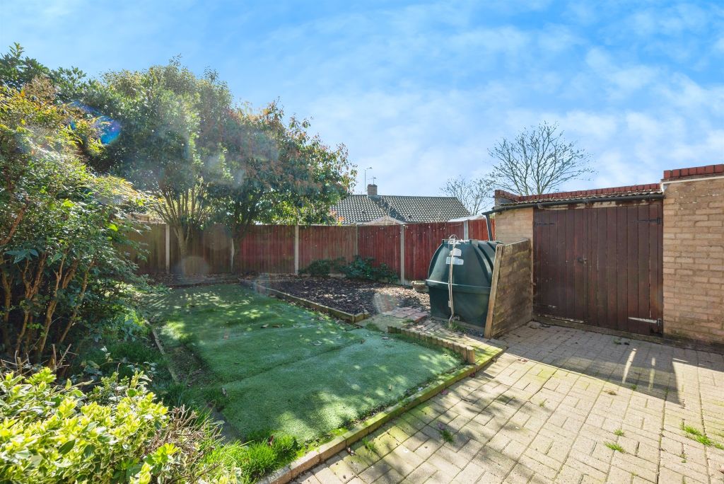 Property photo 3 of 17
