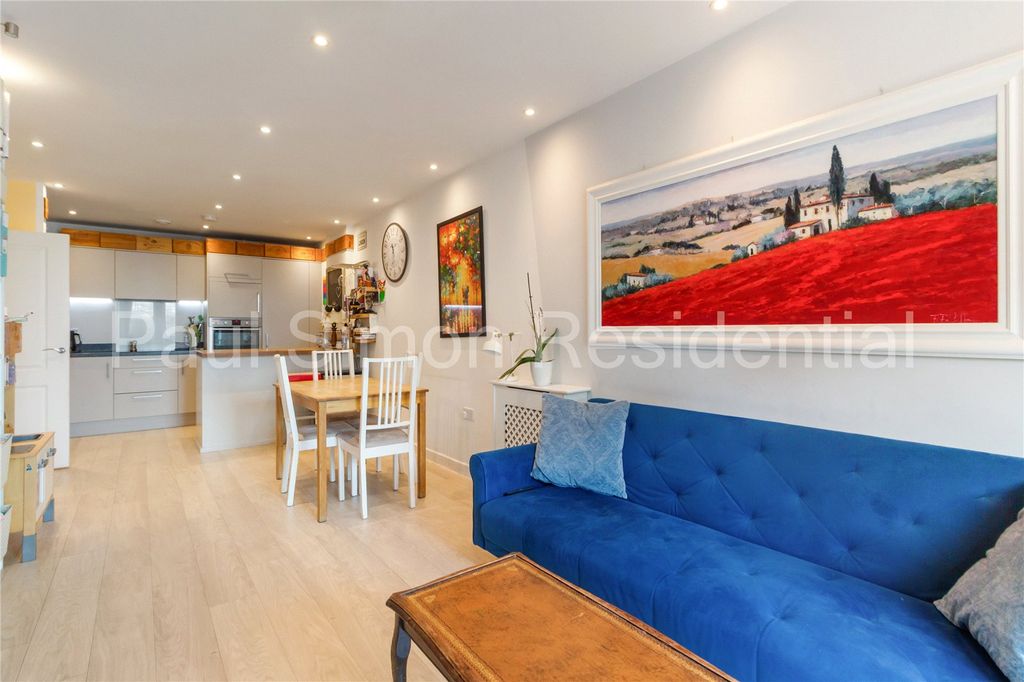 Property photo 1 of 23 Picture No. 05