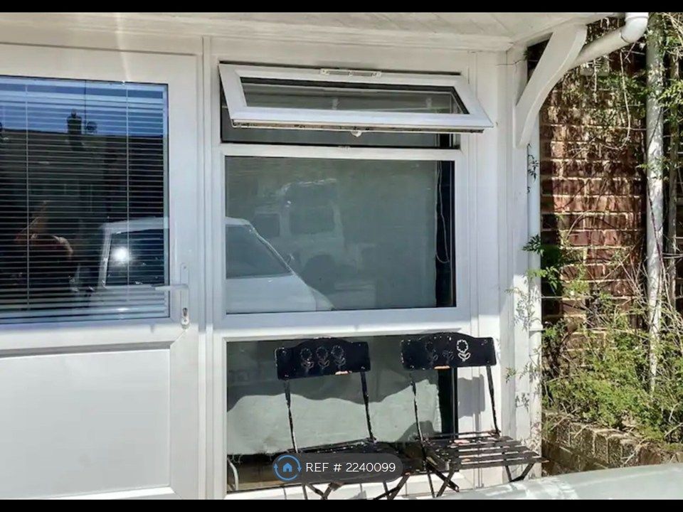 Property photo 1 of 29