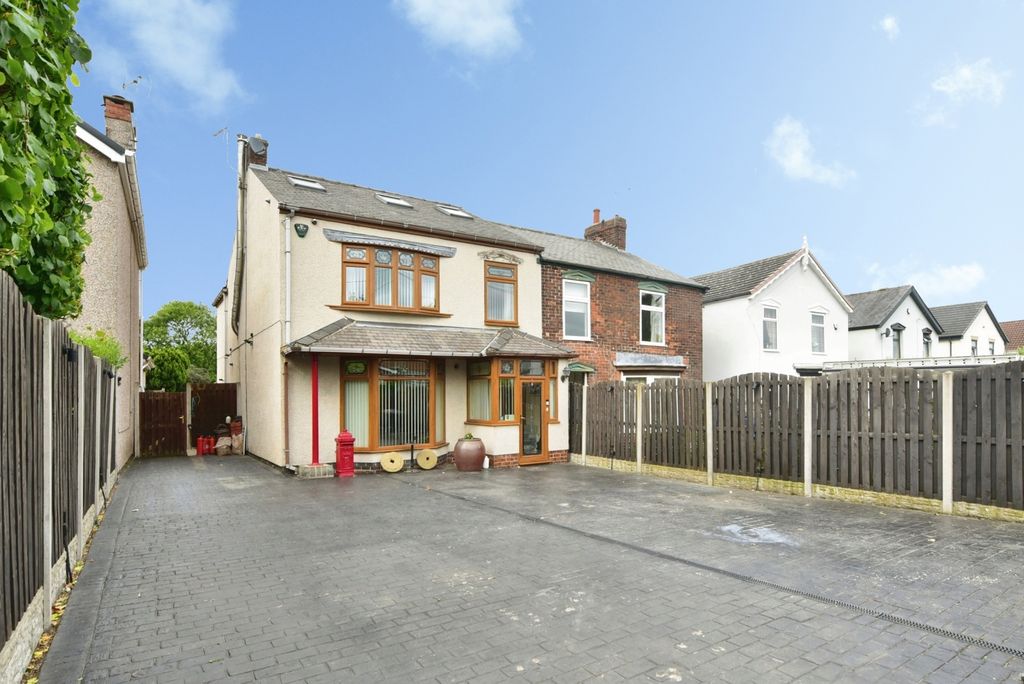 Property photo 1 of 40 Pbox-Img.Jpg