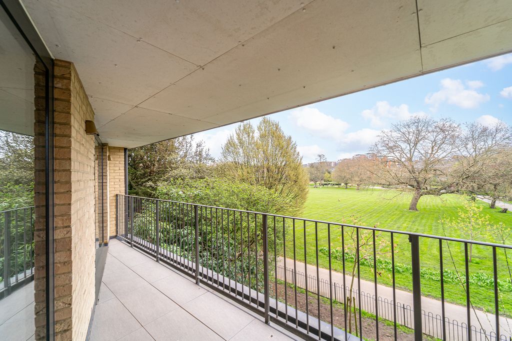 Property photo 3 of 14 Ndb04861-Edit