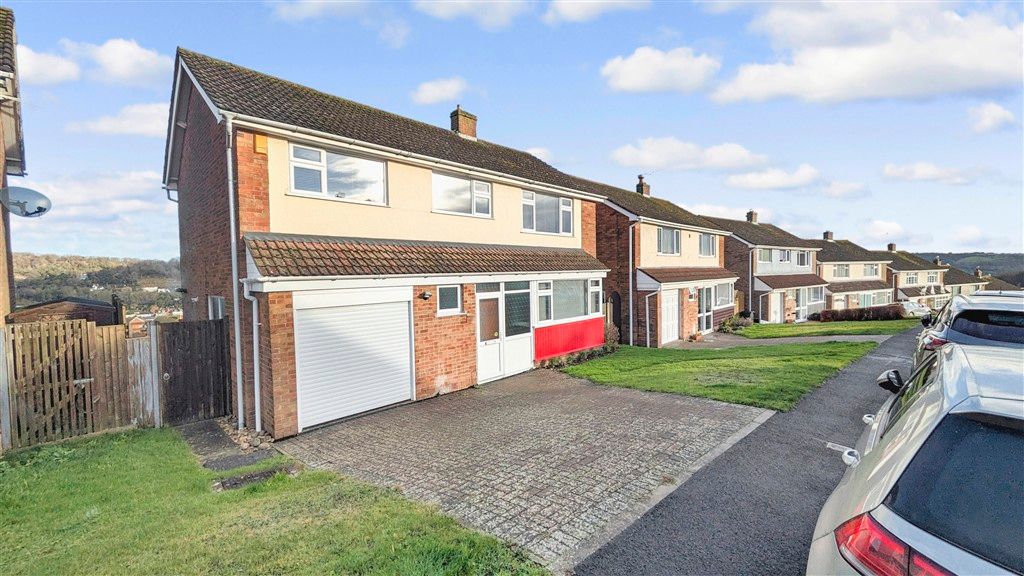 Property photo 1 of 1 External Front