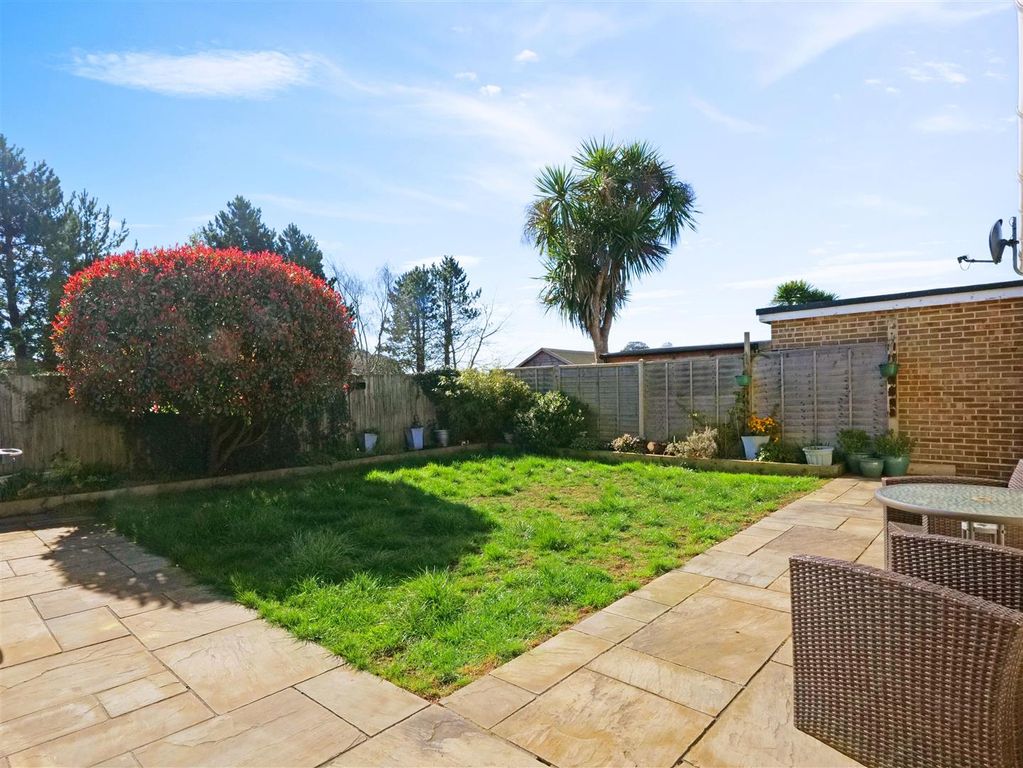 Property photo 2 of 32 Jpeg-Optimizer_P1741992.Jpg