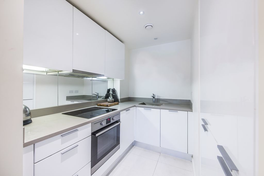 Property photo 2 of 13 Kitchen