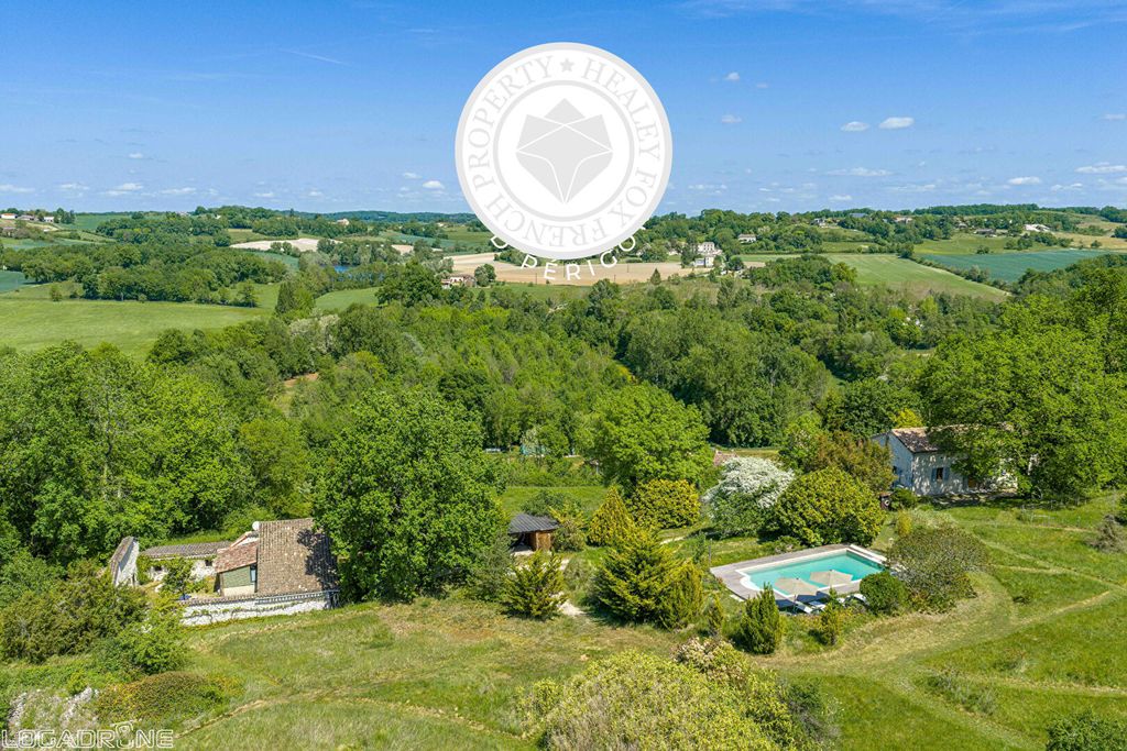 Property photo 2 of 25