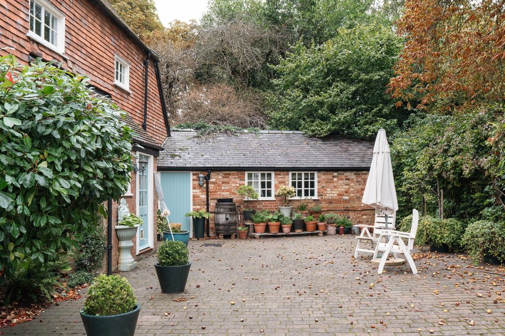 Property photo 3 of 29 311801 - Courthousewatlingstreet_Highres-46.Jpg