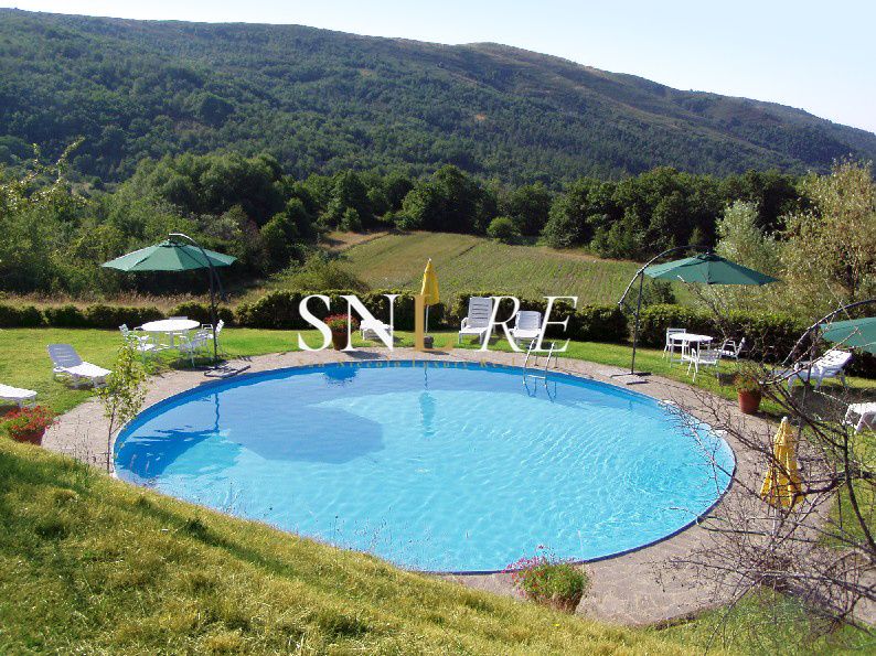 Property photo 1 of 21