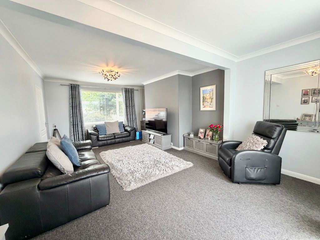 Property photo 3 of 45