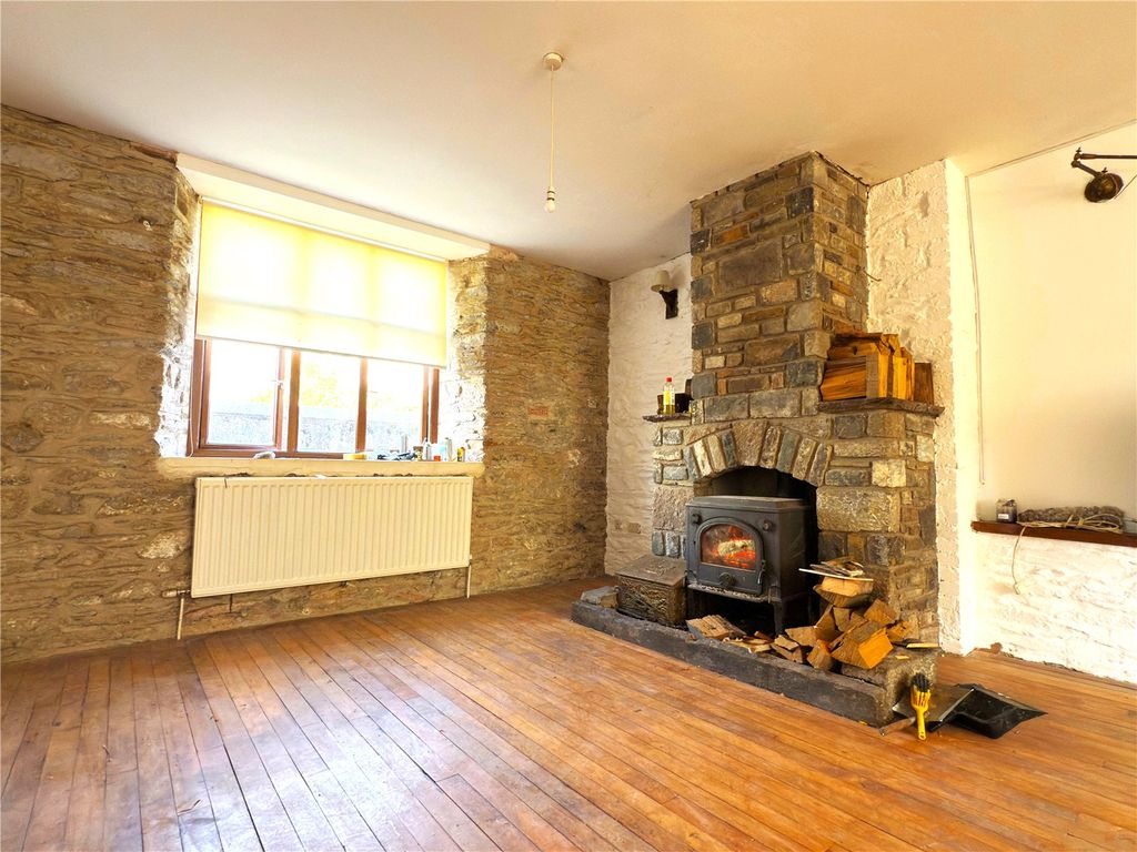 Property photo 3 of 26 Picture No. 13