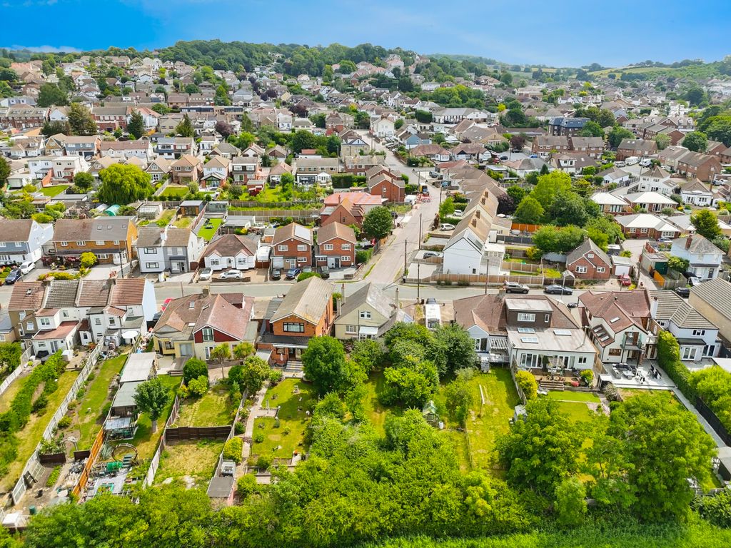 Property photo 3 of 5 8A99B3Af-0250618110739_0086_d-Dji_20250618110739_0