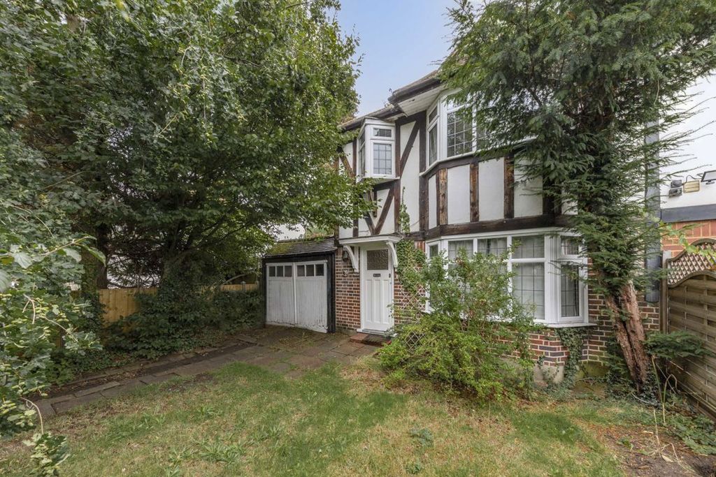 Property photo 2 of 2