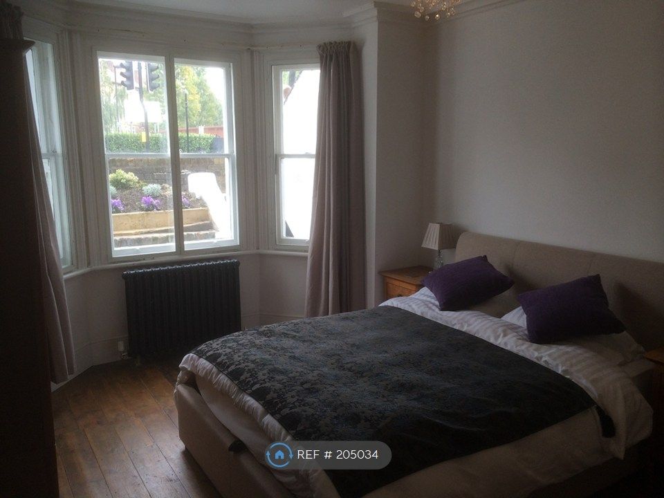 Property photo 3 of 6