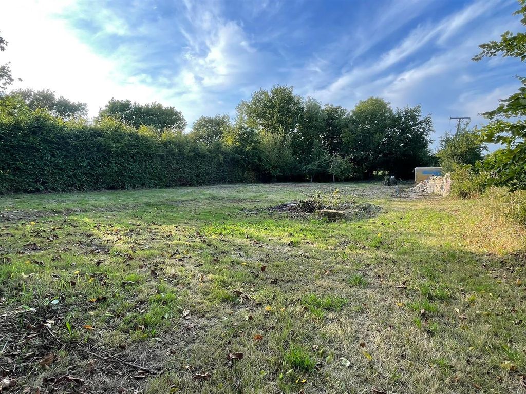 Property photo 2 of 13 3.Jpg