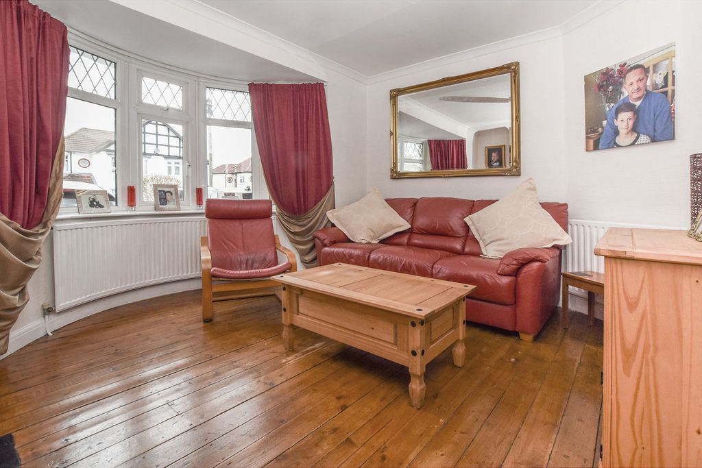 Property photo 3 of 29