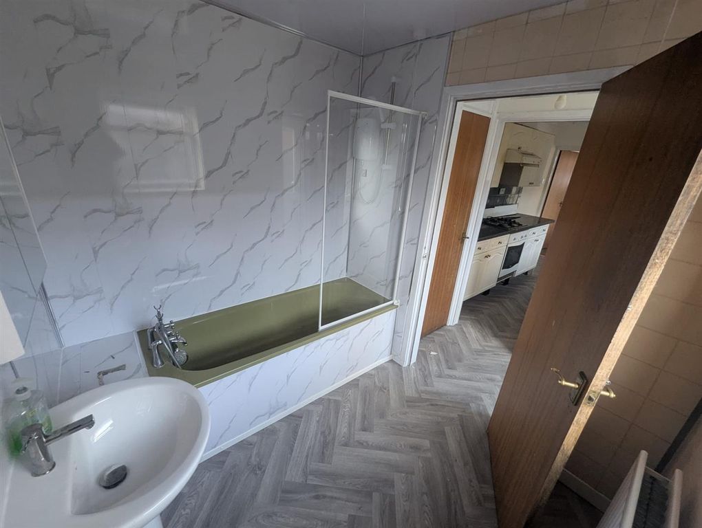 Property photo 2 of 7 2.Jpg