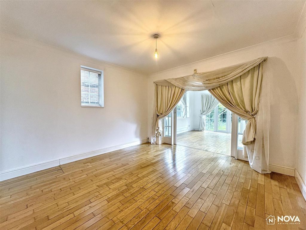 Property photo 2 of 36 Img_0967.Jpg