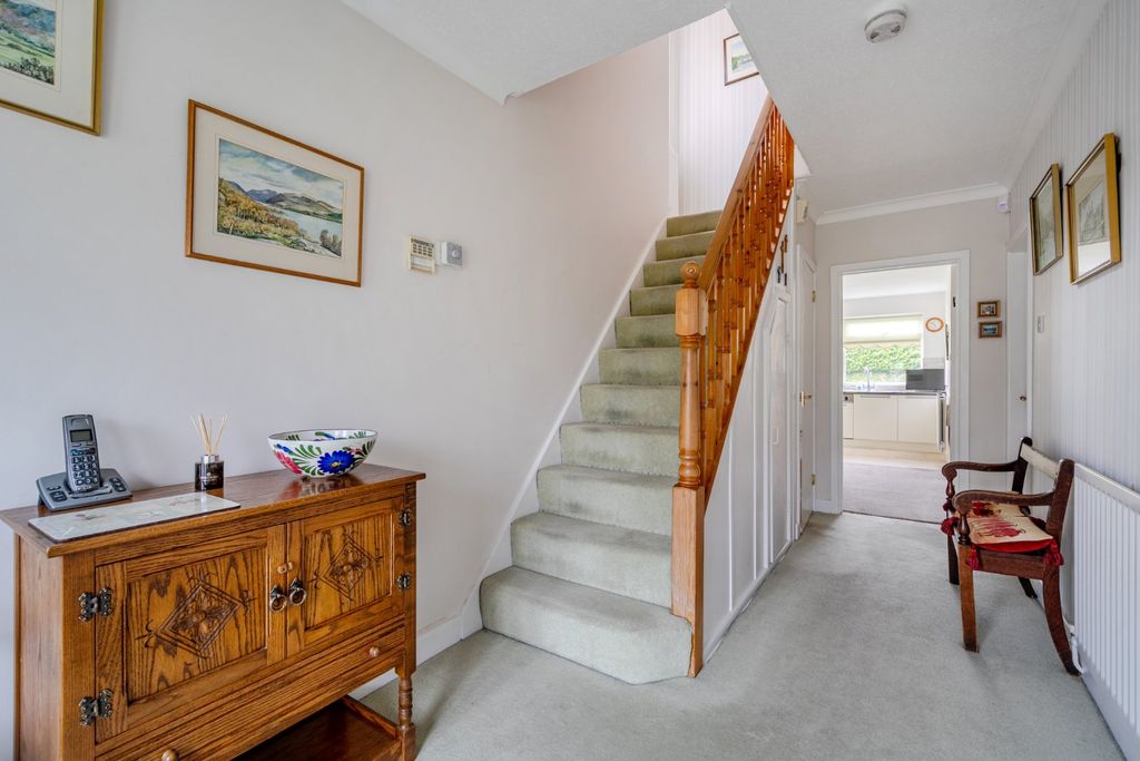 Property photo 2 of 17 Picture No. 14