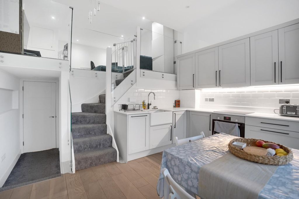 Property photo 3 of 12 Dsc05125-Dsc05127.Jpg