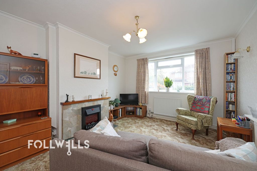 Property photo 2 of 17