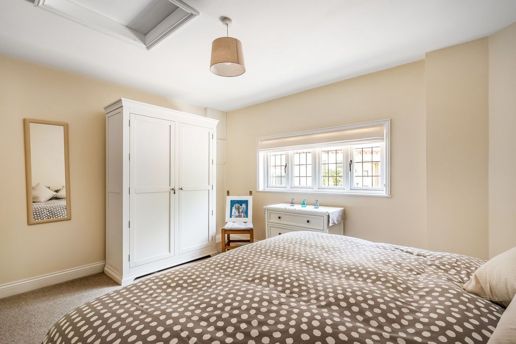 Additional image 10 of 4 bed country house for saleItchingwood Common Road, Limpsfield, Oxted, Surrey RH8