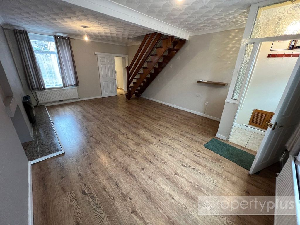 Property photo 2 of 12 Picture No. 12