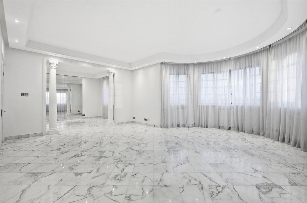 Property photo 1 of 13 Picture No. 05