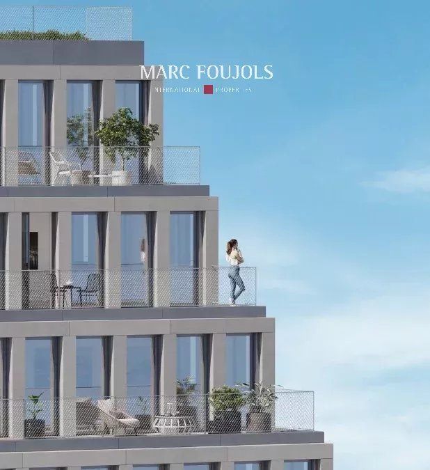 Property photo 1 of 14 Lyon – New 3-Bedroom Luxury Apartment, Large South-Facing Panoramic Terrace, Parking