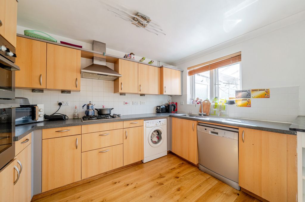 Property photo 3 of 12 1497791-5-6A67946...