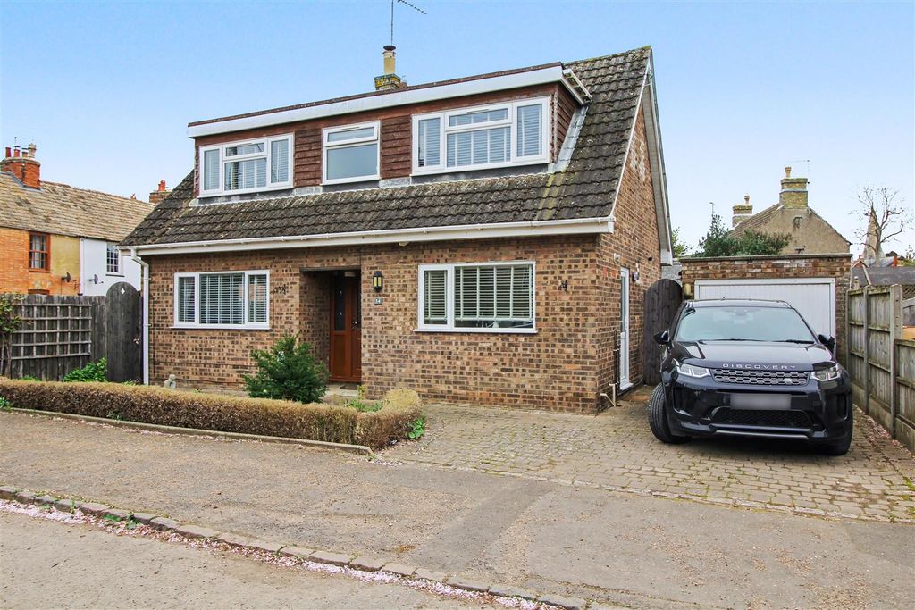 Property photo 1 of 27 Img_5252.Jpg