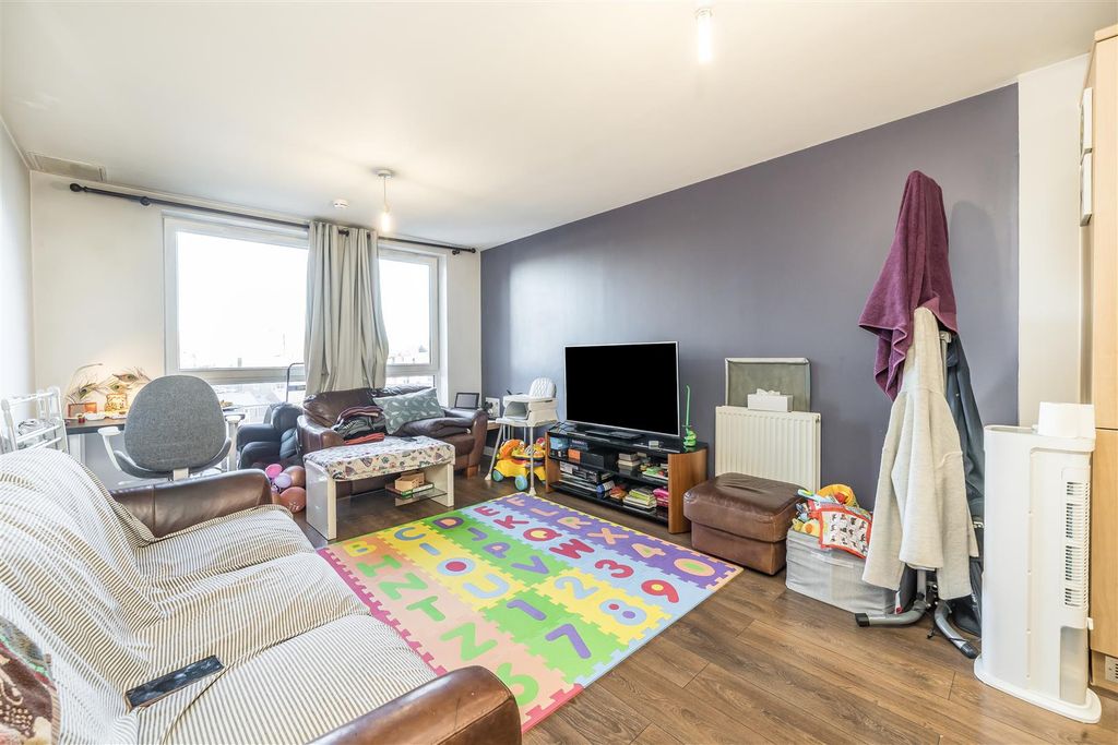 Property photo 2 of 8 _Agp3192.Jpg