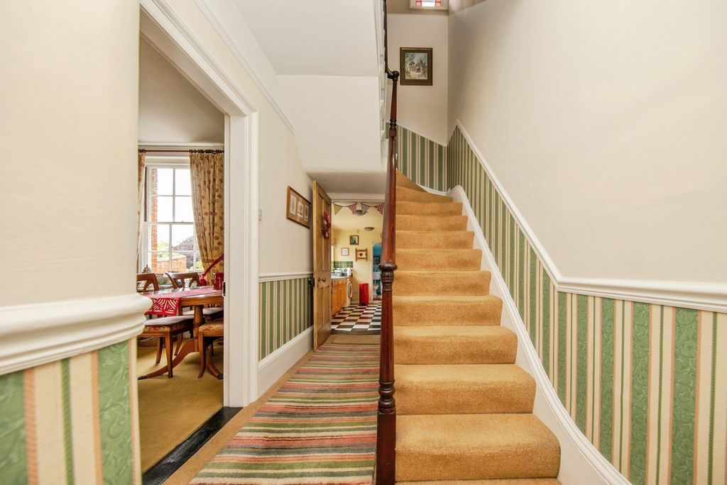 Property photo 2 of 23 Pbox-Img.Jpg