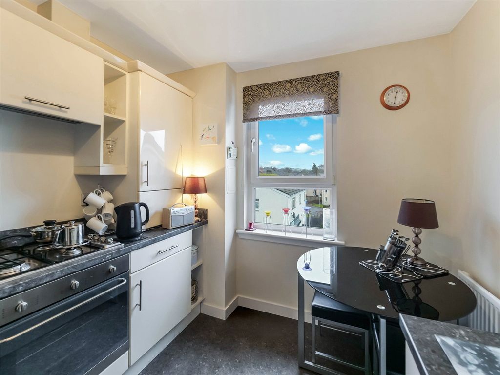 Property photo 3 of 26 Kitchen/Diner