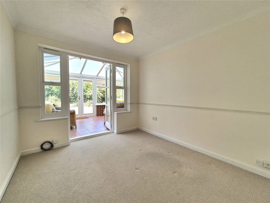 Property photo 3 of 10 Picture No. 09