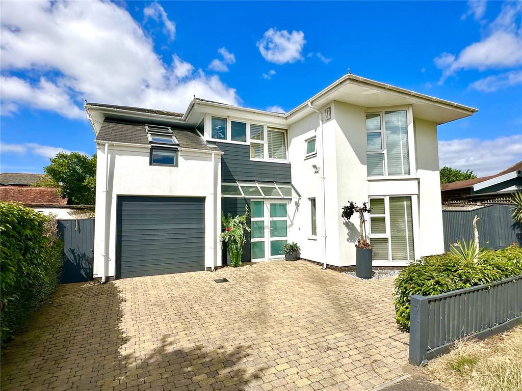 Property photo 1 of 12 Picture No. 01