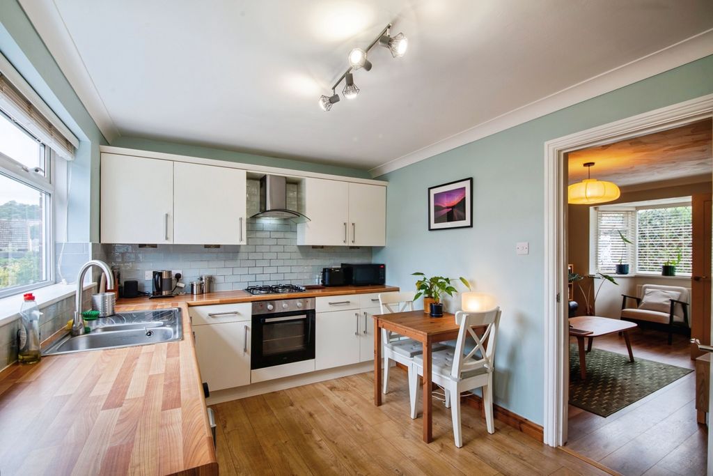 Property photo 3 of 14 Pbox-Img.Jpg