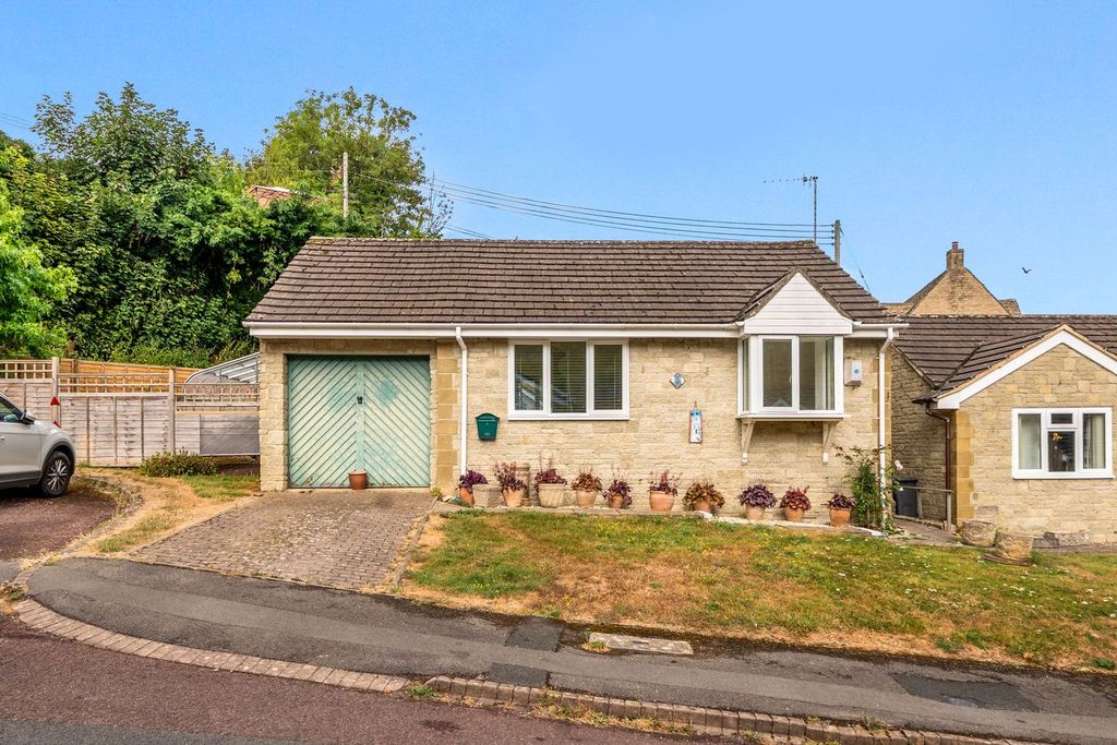 Property photo 1 of 13