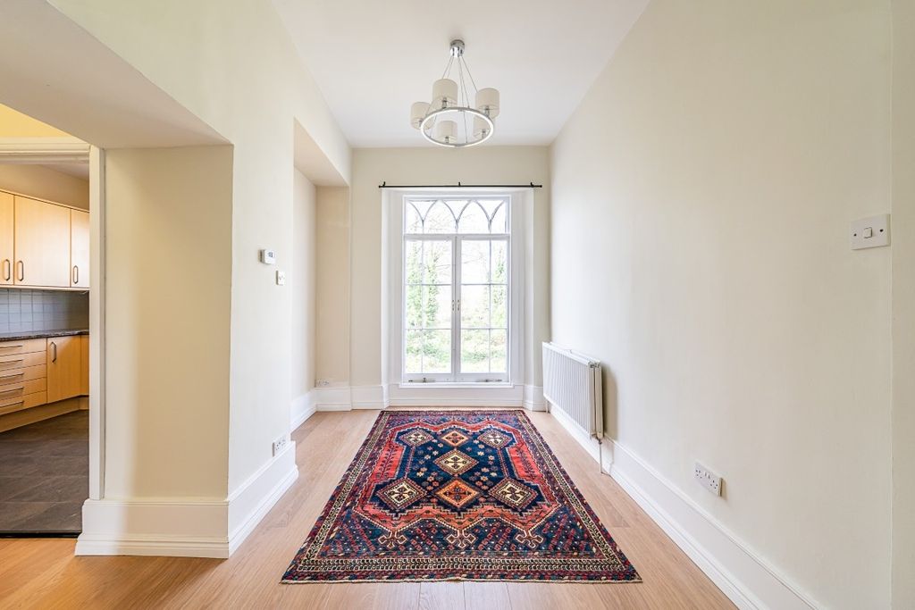 Property photo 3 of 13 19