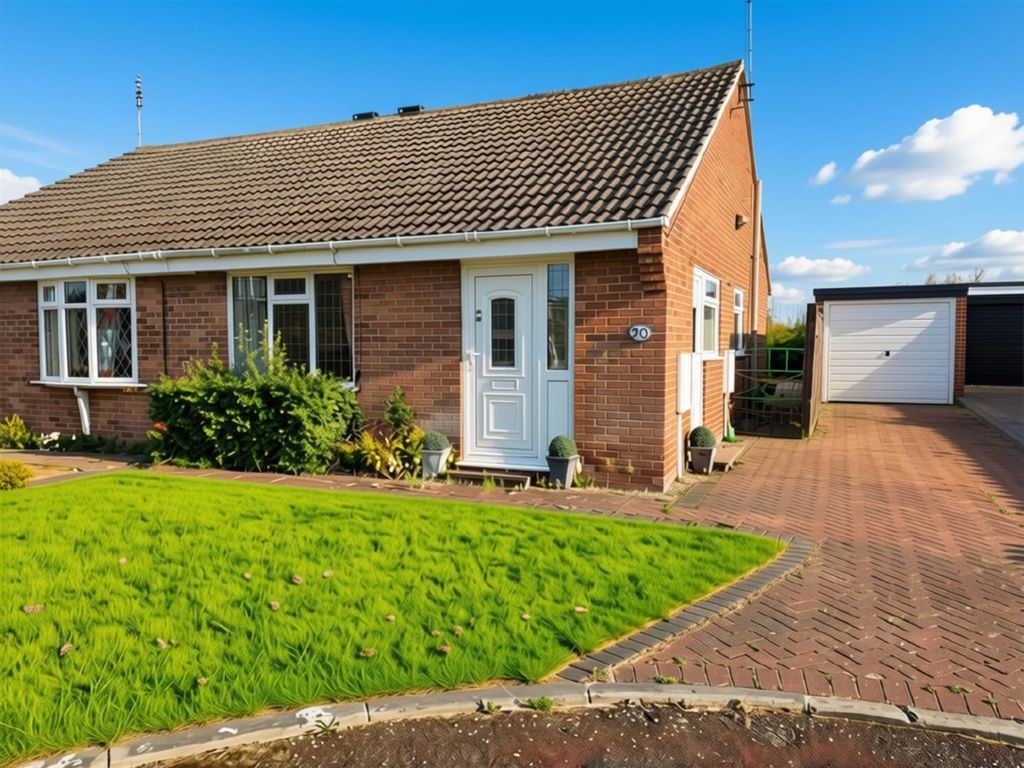 Property photo 1 of 9 Hill View - Front.Jpg