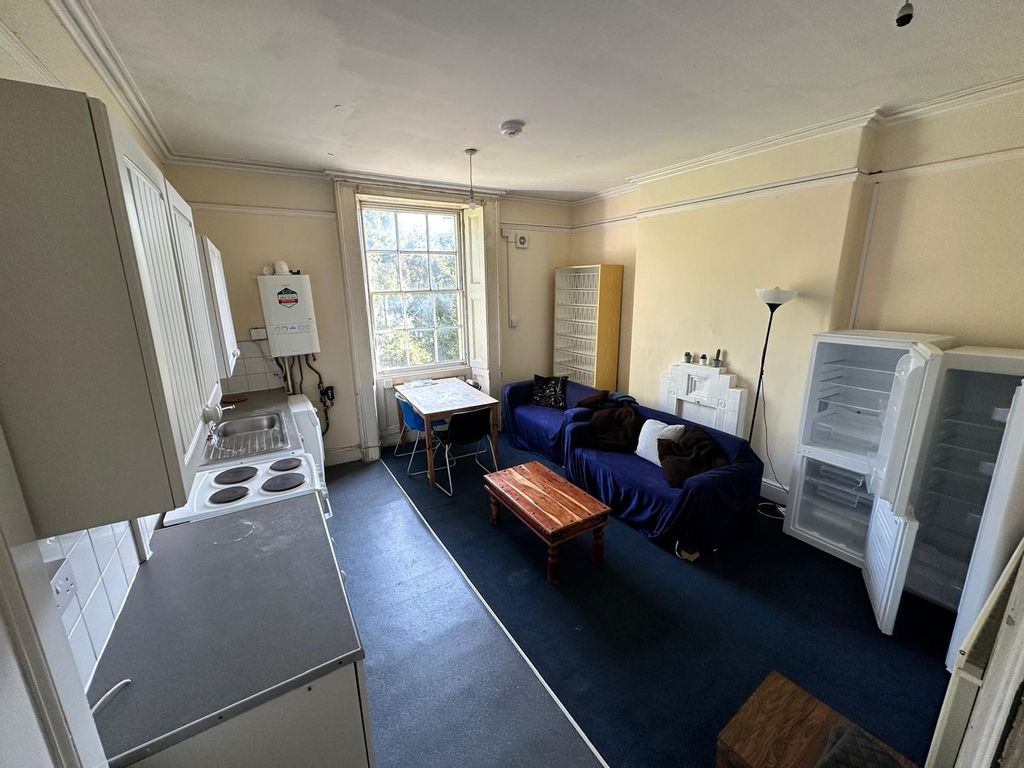 Property photo 1 of 16 A Spacious And Inviting Large Modern Living Room W...