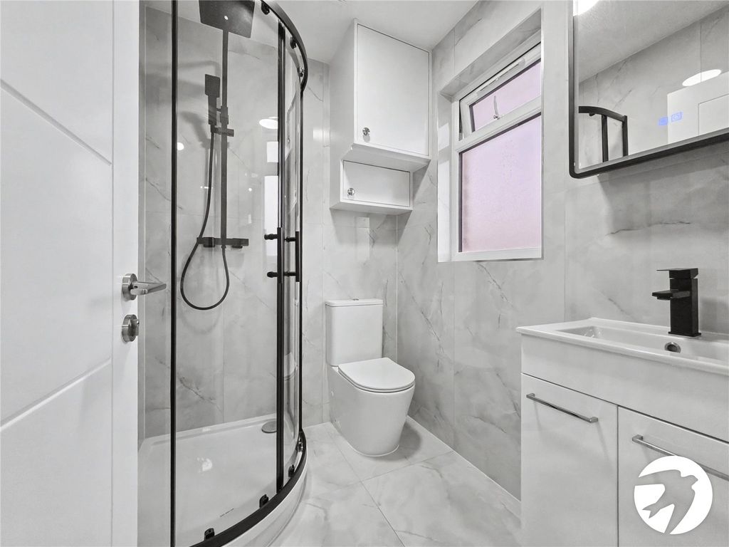 Property photo 3 of 7 Picture No. 06