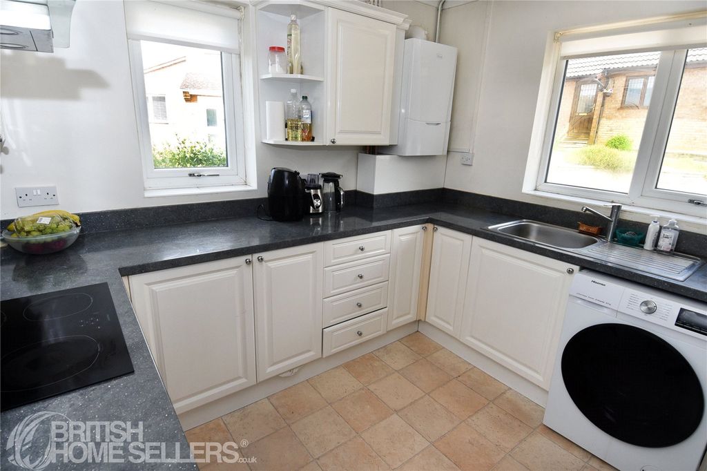 Property photo 2 of 9 Picture No. 08