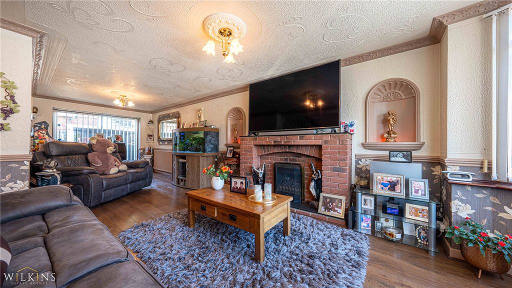 Property photo 3 of 27 Picture No. 07