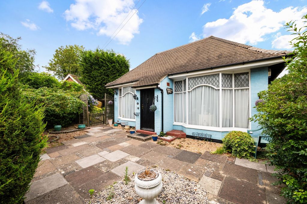 Property photo 1 of 20