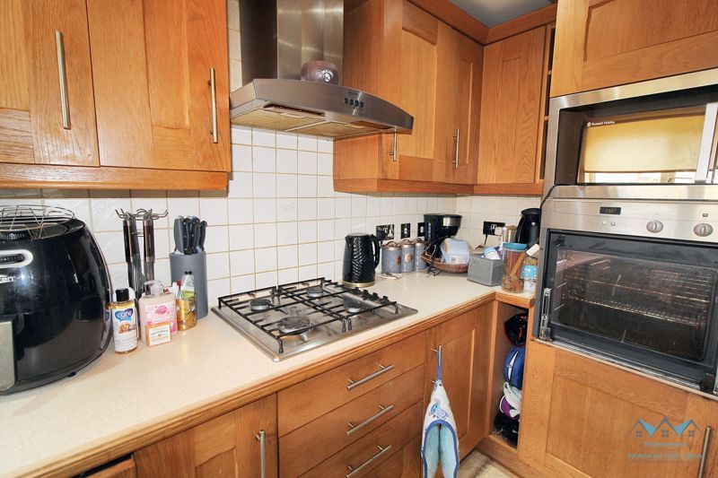 Property photo 3 of 22 Photo 9