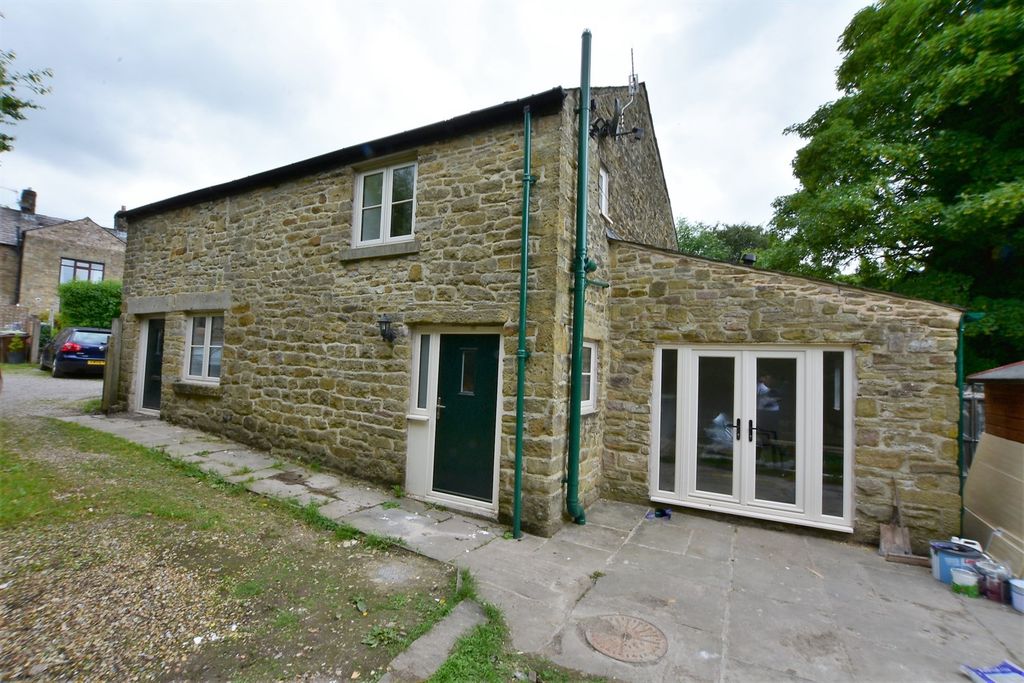 Property photo 1 of 7 (Main)