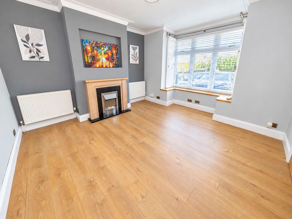 Property photo 3 of 13 Photo 10