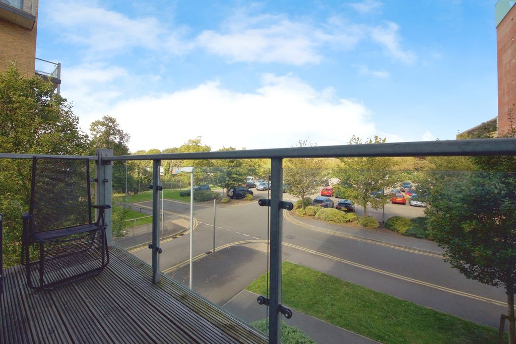 Property photo 2 of 17 Photo