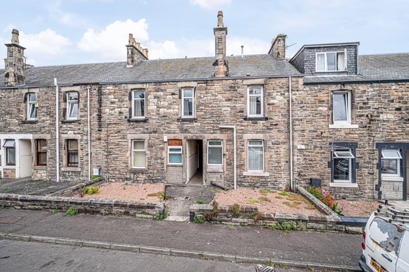 Property photo 1 of 16 External