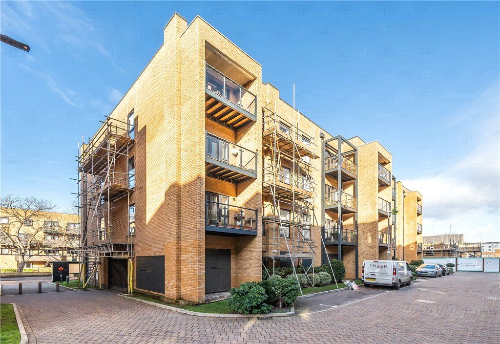 Property photo 1 of 8 Picture No. 01