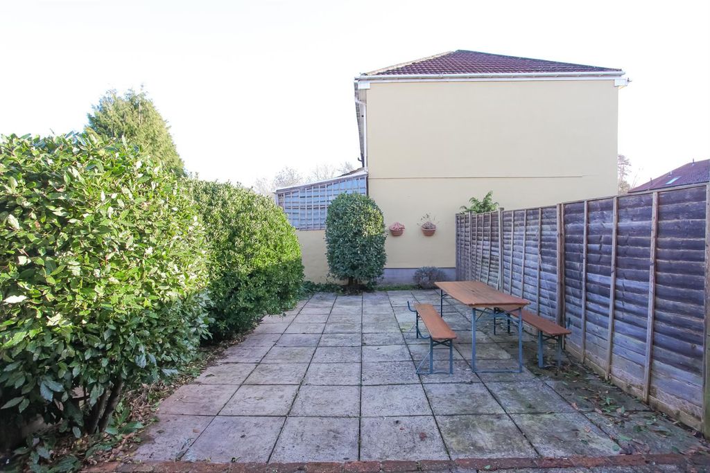 Property photo 2 of 15 Img_4021.Jpg